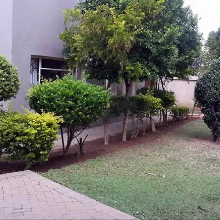 Toro Guest House-2