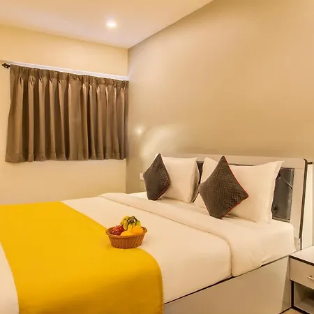 Housemate Hotel-3