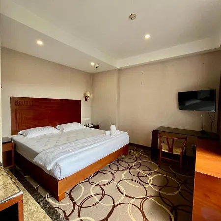 Fan Holiday Hotel-2