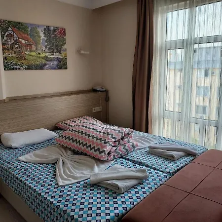 Larsens Suit Hotel-3