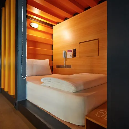 Capsuletransit Landside - Airport Hotel - Public Area - Gateway Klia T2, Lvl 1-2