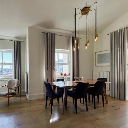 Casa Di Bava Suites By Tch-3