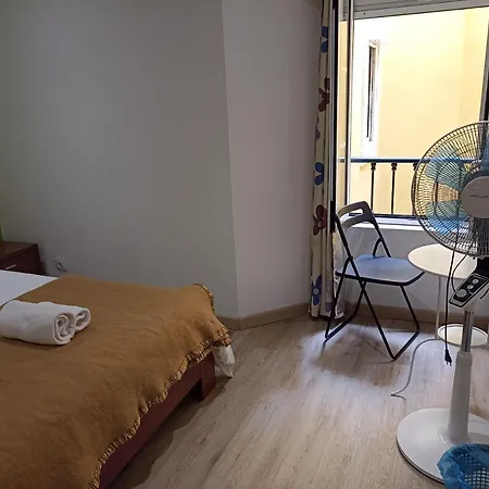 Martim Moniz 28 Guest House-2