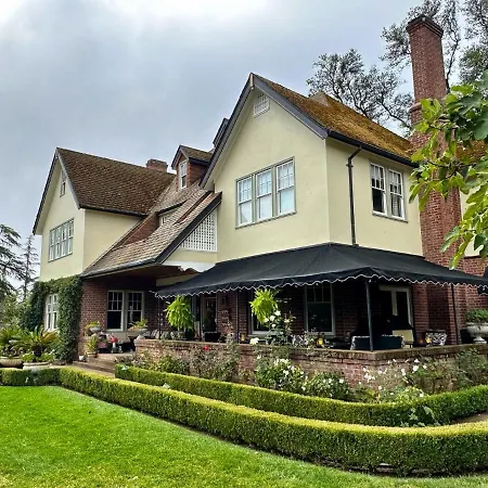 The Inn On Knowles Hill Bed & Breakfast Hotel-2