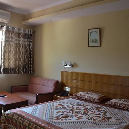 Hotel Yamini-2