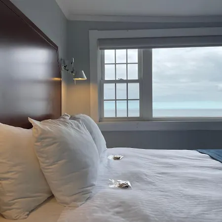 Emerson Inn By The Sea-2