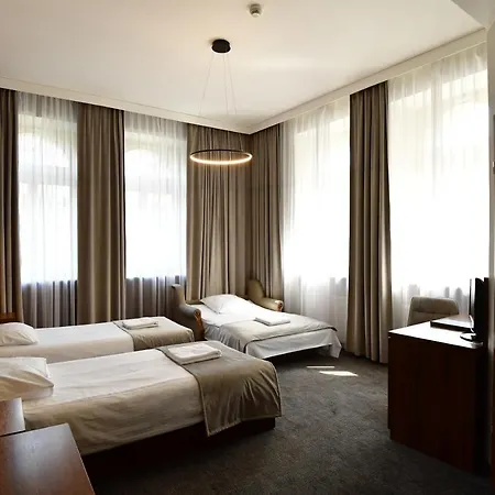 Hotel Downtown Kraków-3