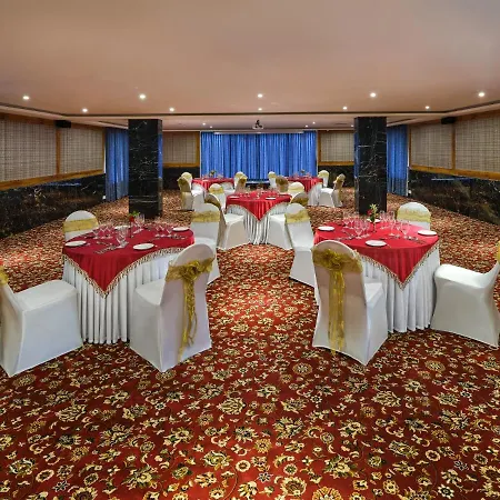 Essentia Premier Hotel Chennai Omr-3