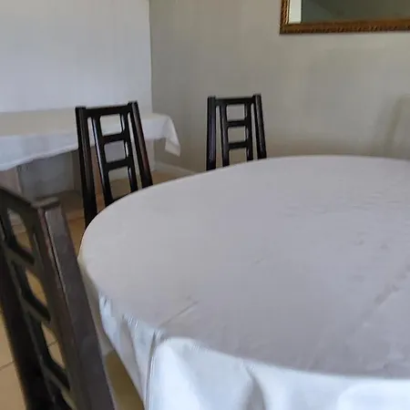 Shalimar Gardens Hotel-3