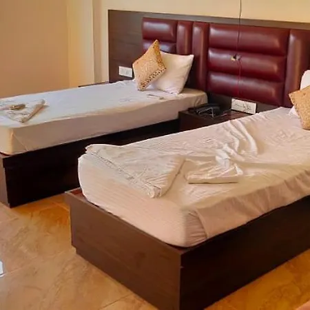 Hotel Leela Galaxy-2