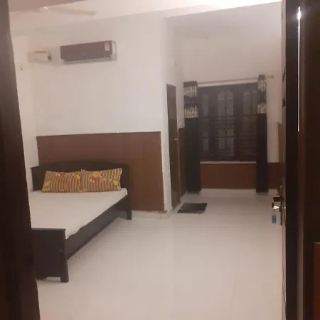 Tabish Inn-3