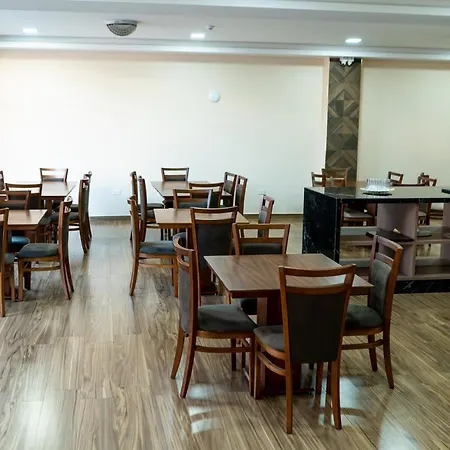 Liebling Hotel Ciudad Del Este-3