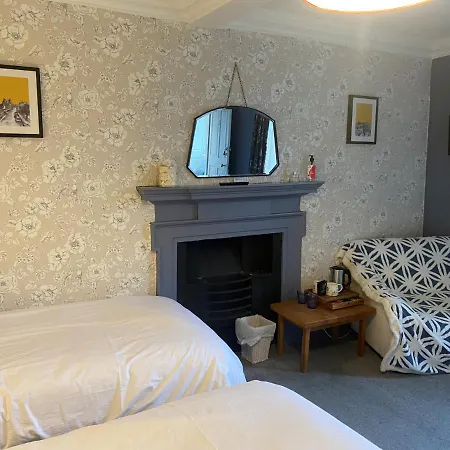 Talbot House Bed & Breakfast And Tearoom-2