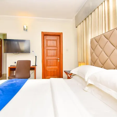 The Hallmark Hub Hotel And Apartments-2