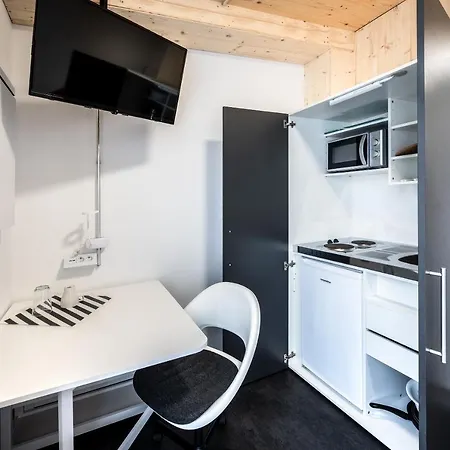 Boardinghouse-Landau-2