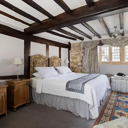 Badgers Hall-2