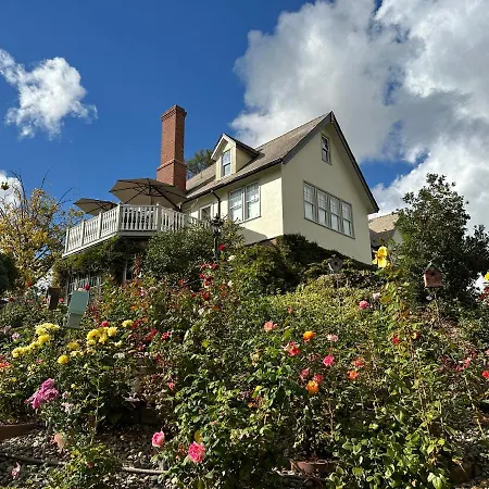 The Inn On Knowles Hill Bed & Breakfast Hotel-3
