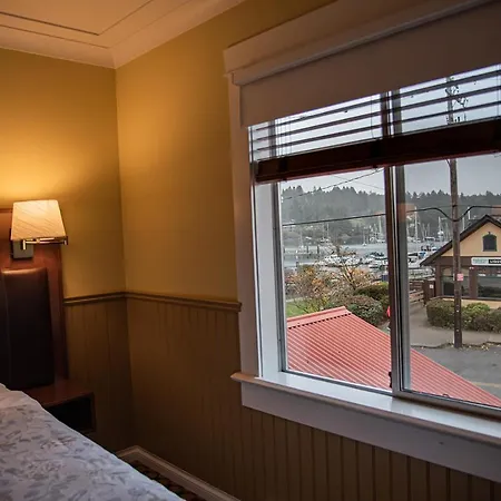 Salt Spring Inn-3