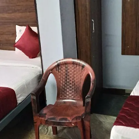 Skyry Hotel Iyyapanthangal-2