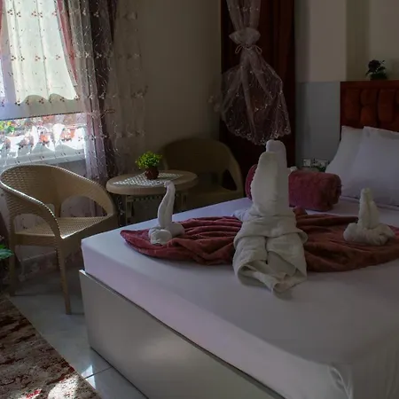 Crown Hotel-3