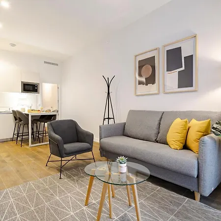 Feelathome Castilla Apartments-2