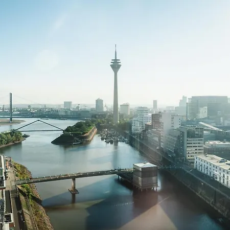 Henri Hotel Düsseldorf Downtown-3