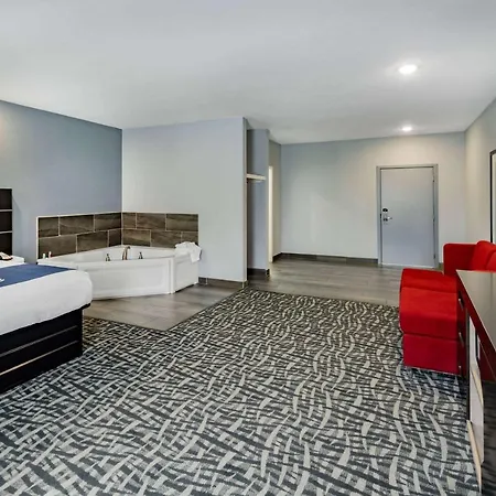 Days Inn & Suites By Wyndham Horn Lake - Memphis Graceland-2