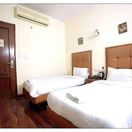 Oyo 631 Hotel Oscar-3