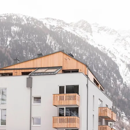 All-Suite Resort Zwieselstein - Soelden-3