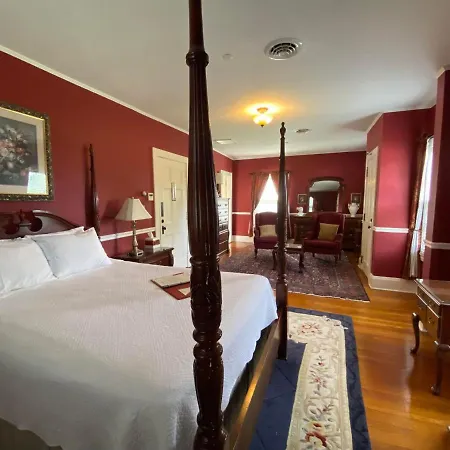 Historic Rosemont Manor-3