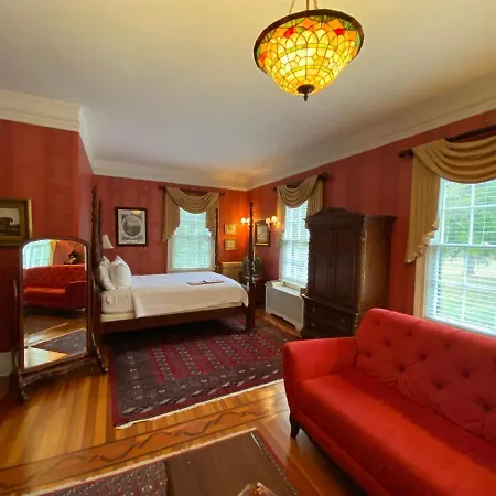 Historic Rosemont Manor-2