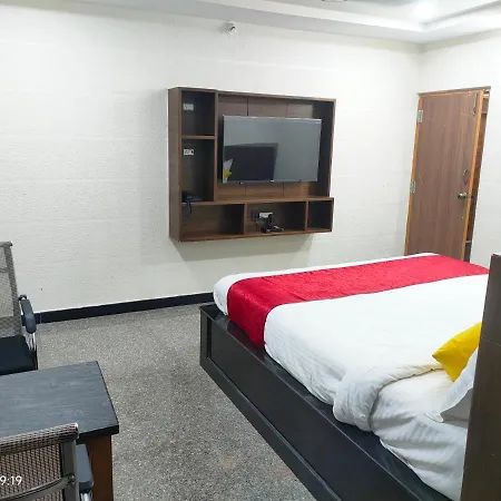 Hotel New Maruthi Inn, Lb Nagar-3