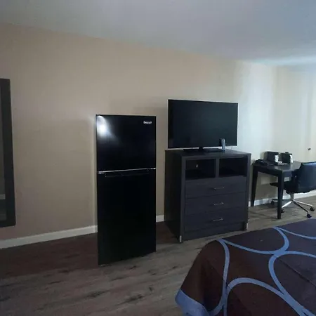 Super 8 By Wyndham Victoria - South - Hwy 59-3