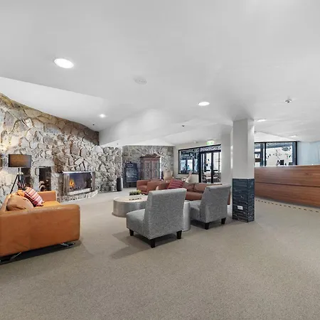 Perisher Manor Hotel-2