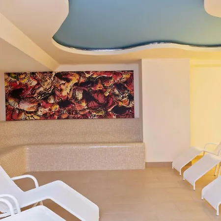 Hotel Bad Serneus-3