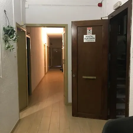 Hostal Muntaner-2