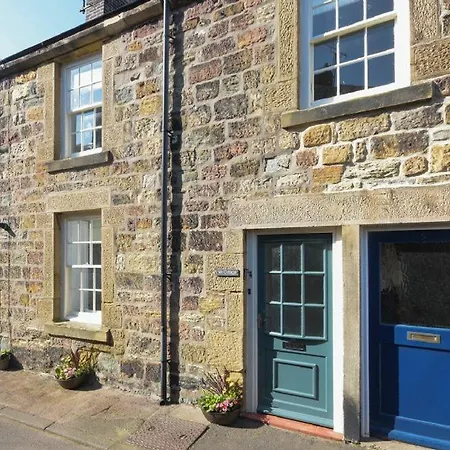 Aln Cottage Alnmouth-2