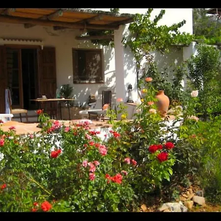 Villa en La aldea perdida-3