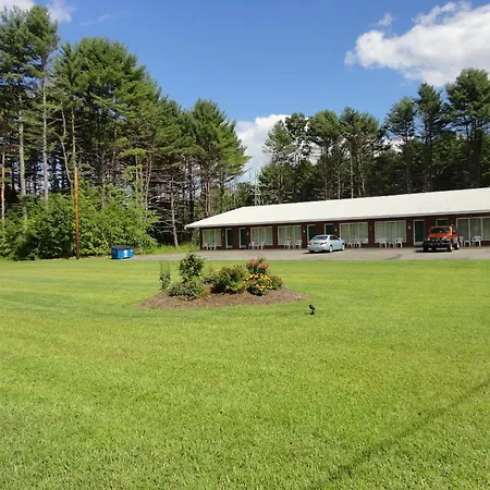 Sara Glen Motel - Saratoga Springs-Glens Falls-3
