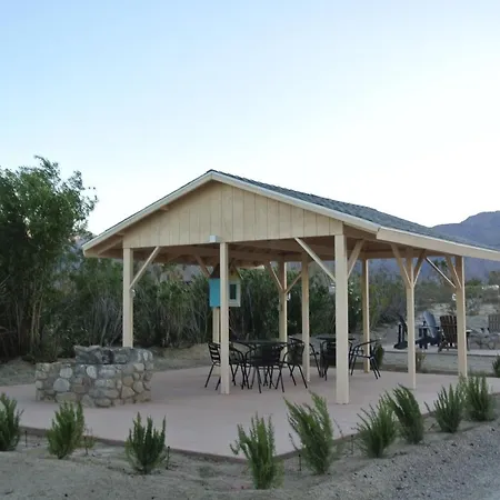 Borrego Springs Motel-2