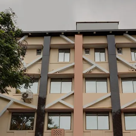 Oyo Hotel Satguru-2