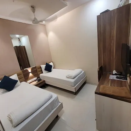 Hotel Heritage - Near Trade Center, Visa Consulate Bkc-2
