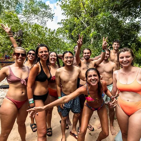 Che Nomadas Merida Hostel (Adults Only)-3
