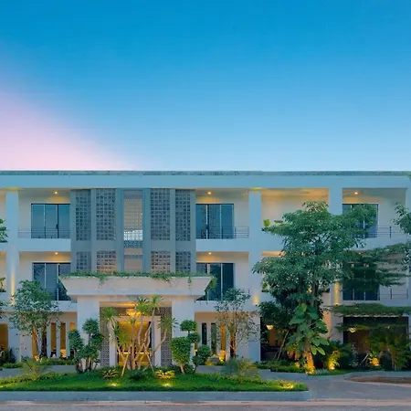 Eightfold Urban Resort-2