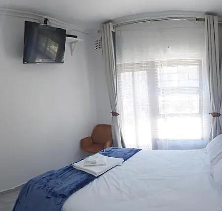 Blue Nile Guest-3