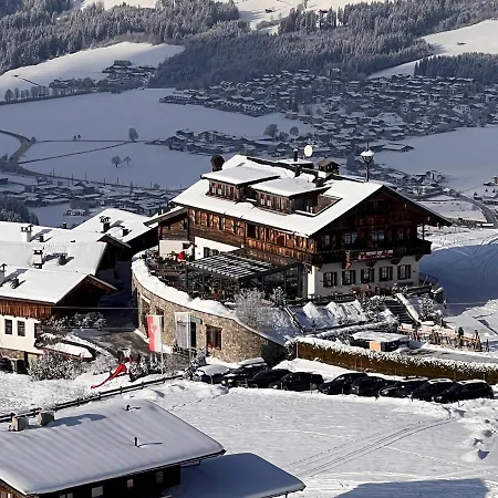 Maierl-Alm&Maierl-Chalets-2
