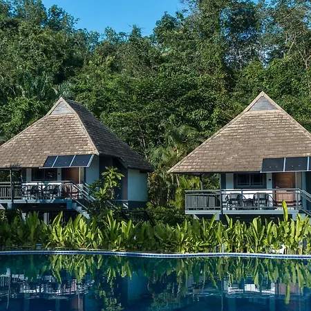 Loy Chalet-2