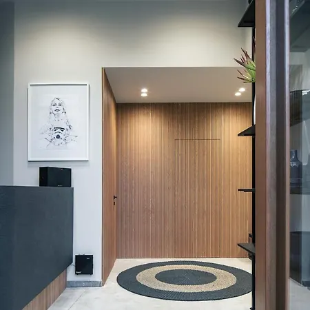 Chapter 02 Gallery Suites-2