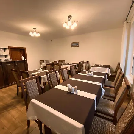 Forrest Hotel-3