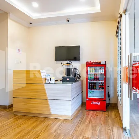 Adam Malik Guesthouse Near Regale Icc Medan Mitra Reddoorz-3